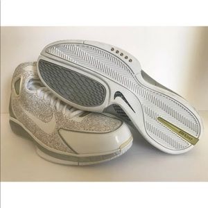 kobe shoes 2004